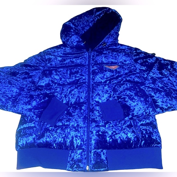 🔥Limited Edition🔥 Forever 21 x Pony Velvet Puffer Jacket - Picture 2 of 8